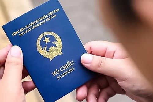 Người phẫu thuật thẩm mỹ có phải làm lại căn cước, hộ chiếu?