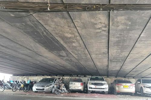 TP. Hồ Chí Minh: Rà soát, xử lý bãi trông giữ xe dưới gầm cầu, gầm đường bộ
