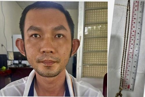 'Nuốt' không trôi sợi dây chuyền vàng của chị bán rau