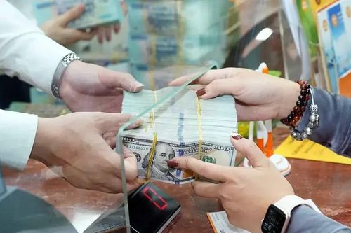 Từ 1/11/2025, phải báo cáo khi chuyển tiền từ 500 triệu đồng