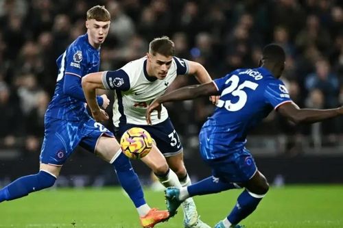 Chuyển động trước Derby London tại giải Ngoại hạng Anh