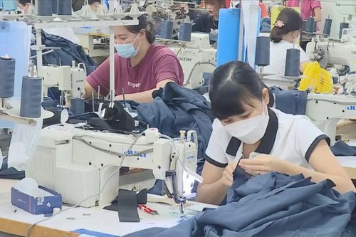 Đưa công nghiệp thời trang Việt Nam bắt nhịp xu hướng xanh