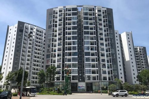 Giá chung cư lập đỉnh mới, thiếu hụt nguồn cung bình dân