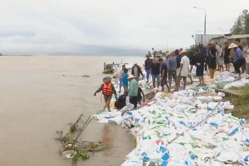 Nỗi lo mất nhà ở vùng sạt lở Đà Nẵng