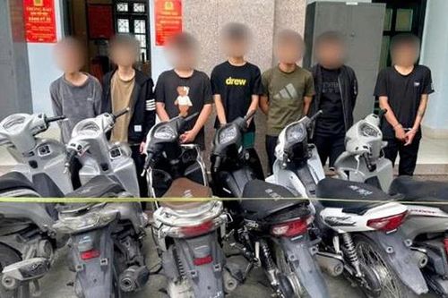 Bắt giữ nhóm thanh thiếu niên 13-16 tuổi gây ra 10 vụ trộm cắp xe máy tại Hà Nội