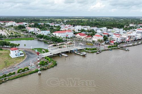 Đóng toàn bộ hệ thống cống ngăn triều cường Rằm tháng 9 âm lịch