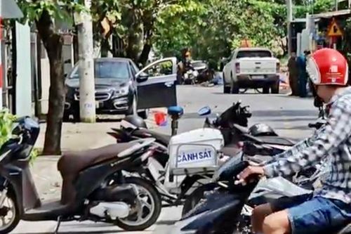 Phát hiện thi thể cô gái trong cốp ô tô đậu ven đường ở TPHCM