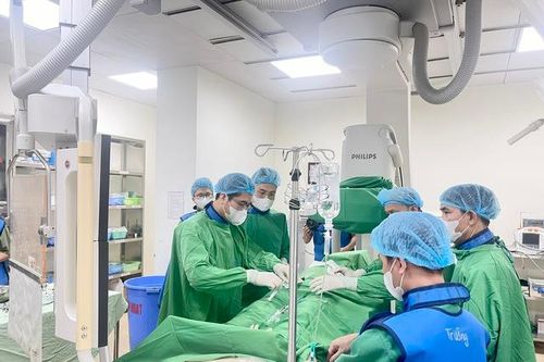 Cấy máy tái đồng bộ tim – Bước tiến mới của Bệnh viện Đa khoa Thái Bình trong điều trị tim mạch