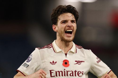 Arsenal thắng 9 trận liên tiếp