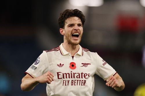 Kỷ lục 'điên rồ' của Arsenal