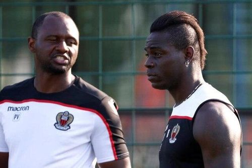 Balotelli hả hê khi HLV Vieira bị sa thải