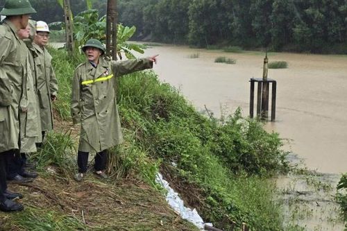 Khẩn trương gia cố hồ chứa Nam Bình Thượng bảo đảm an toàn vùng hạ du