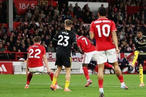 Amad Diallo ghi tuyệt phẩm giúp Man.United giành điểm ở City Ground