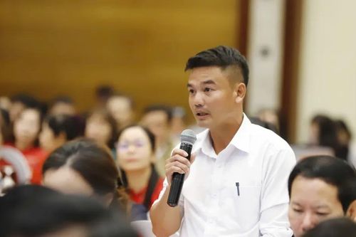 Lắng nghe, đồng hành cùng nông dân bước vào kỷ nguyên mới