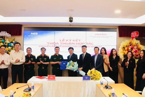Viettel TPHCM và Ngân hàng TMCP Á Châu hợp tác chuyển đổi số cho doanh nghiệp và hộ kinh doanh