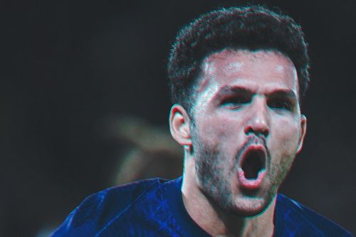 Thần tài Ramos giúp PSG thắng nghẹt thở phút bù giờ