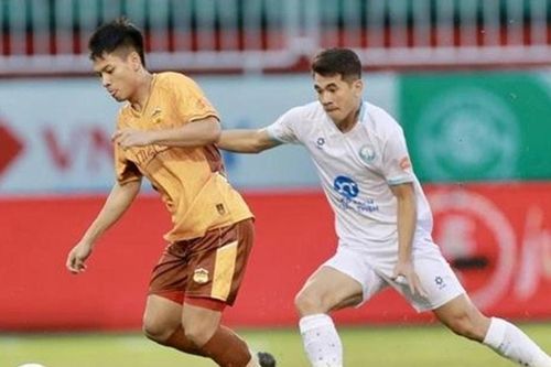 HAGL hồi sinh: cầm hòa Nam Định 2-2, 4 điểm sau 2 trận