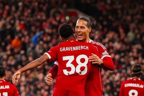 Liverpool 2-0 Aston Villa: Gravenberch trở lại rực rỡ