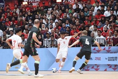 Futsal Indonesia thắng Úc 3-1: Brian Ick lập cú đúp