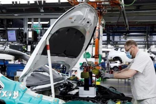 Nhu cầu tuyển dụng tăng mạnh, Nhật Bản vẫn thiếu thợ máy ôtô nghiêm trọng