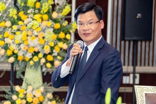 Tổng Giám đốc Xây dựng Hòa Bình từ nhiệm sau 24 năm gắn bó