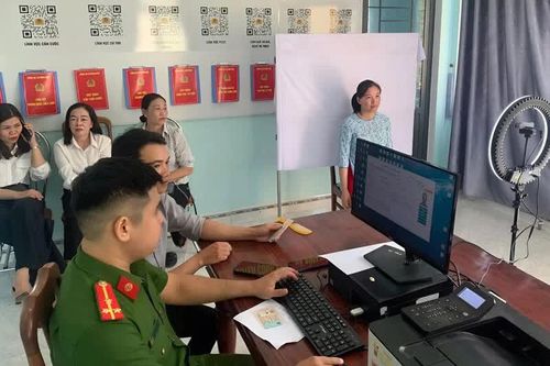 Gia Lai tích cực triển khai thẻ đảng viên gắn chip, hiện đại hóa công tác Ðảng