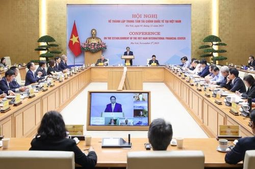Thủ tướng: Đưa Trung tâm tài chính quốc tế hoạt động ngay trong tháng 11