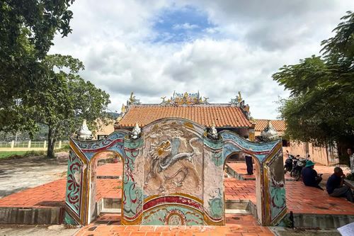 Đề xuất ưu tiên trùng tu, tôn tạo 12 di tích