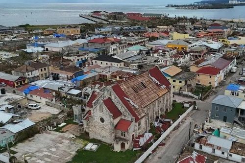 Bão Melissa khiến ít nhất 50 người chết, gây thiệt hại 52 tỷ USD khắp Caribe