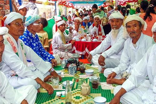 Nghi lễ thiêng trong nền văn hóa mẫu hệ đồng bào Chăm