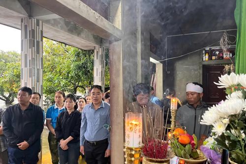 Chia sẻ, động viên gia đình có nạn nhân bị đuối nước