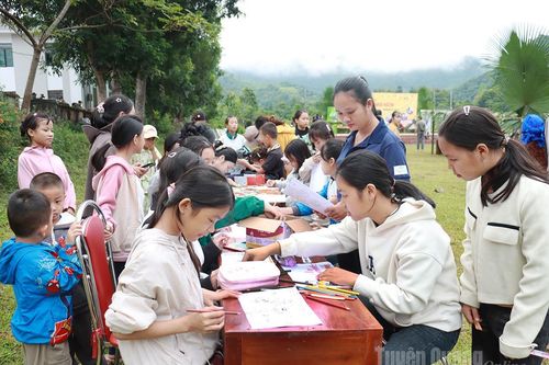 Bảo tồn Voọc mũi hếch – Monkey Day 2025