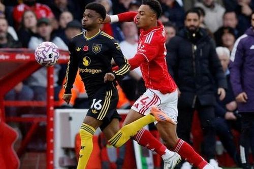 Ngoại hạng Anh: Amad Diallo lập tuyệt phẩm trong ngày Man United bị Nottingham cầm hòa
