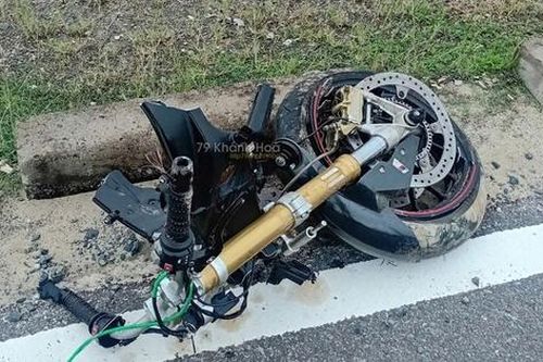 Danh tính 'phượt thủ' tử vong, xe phân khối lớn gãy làm đôi ở Khánh Hòa