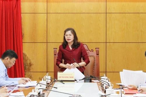 Quan tâm chi đầu tư xây dựng cơ sở hạ tầng, xử lý vệ sinh môi trường