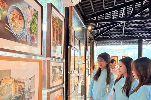 Góc nhìn trẻ trung, sáng tạo về Hà Nội xưa và nay