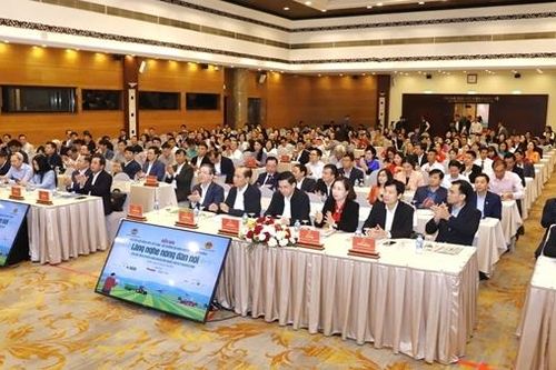 Hình thành lớp nông dân mới tự tin, chuyên nghiệp và bản lĩnh hội nhập