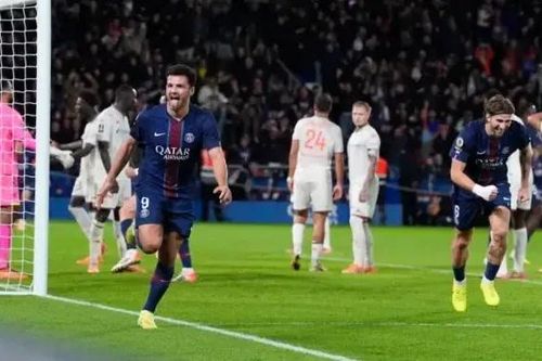 Bayern Munich và PSG cùng khẳng định sức mạnh