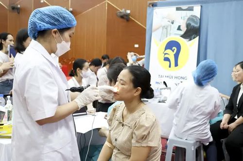 Người lao động được chăm sóc sức khỏe từ khi tuyển dụng đến khi nghỉ việc