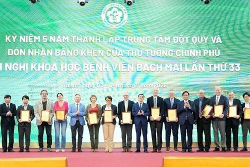 Chuyển đổi số và ứng dụng trí tuệ nhân tạo kiến tạo hệ sinh thái đổi mới cho y tế Việt Nam