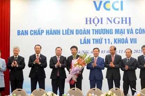 Đồng chí Hồ Sỹ Hùng được bầu làm Chủ tịch VCCI nhiệm kỳ 2021-2026