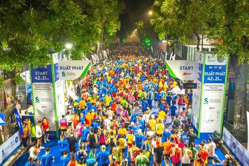 Bệnh viện Bạch Mai bảo đảm y tế cho giải chạy Di sản Hà Nội 2025