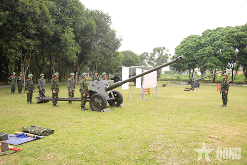 Pháo binh Thủ đô rèn hay luyện giỏi