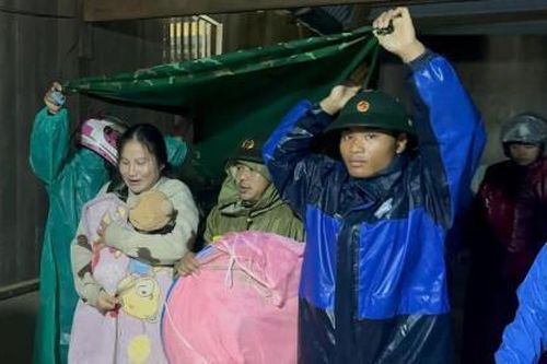 Di dời 39 hộ dân khu vực có nguy cơ sạt lở tại xã Hùng Sơn