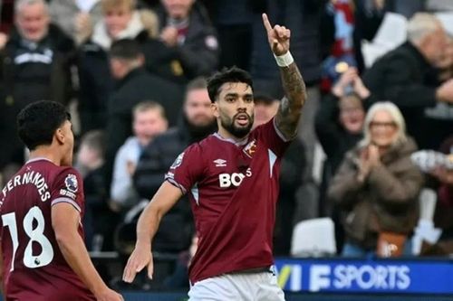 Newcastle phơi áo ở West Ham, Nuno Santo ăn mừng chiến thắng đầu tiên