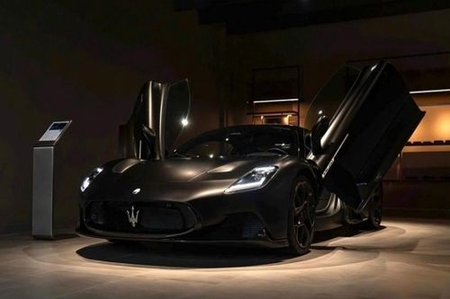 Cận cảnh siêu xe bóng đêm Maserati MC20 Notte vừa về Việt Nam, giá hơn 22 tỷ đồng