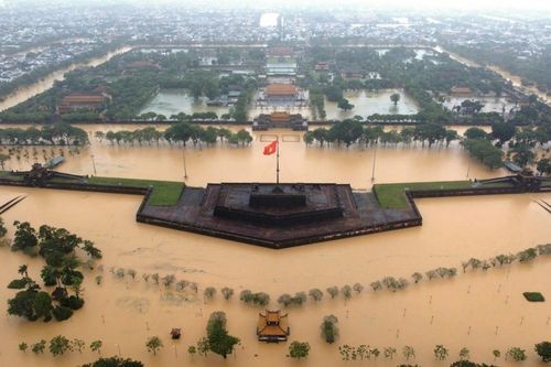 Nỗi niềm chi rứa Huế ơi…!