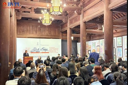 Tọa đàm 'Di sản giáo dục và văn hóa Đông - Tây': Gắn kết truyền thống với tinh thần khai phóng hiện đại