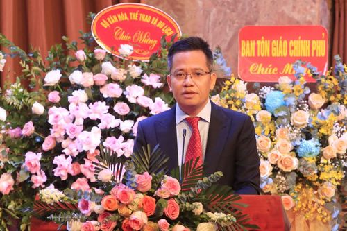 Phát huy sức mạnh văn hóa và con người Việt Nam