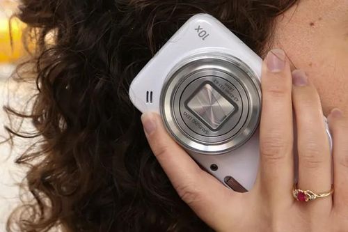 Bạn có còn nhớ chiếc smartphone 'quái vật camera' này của Samsung?
